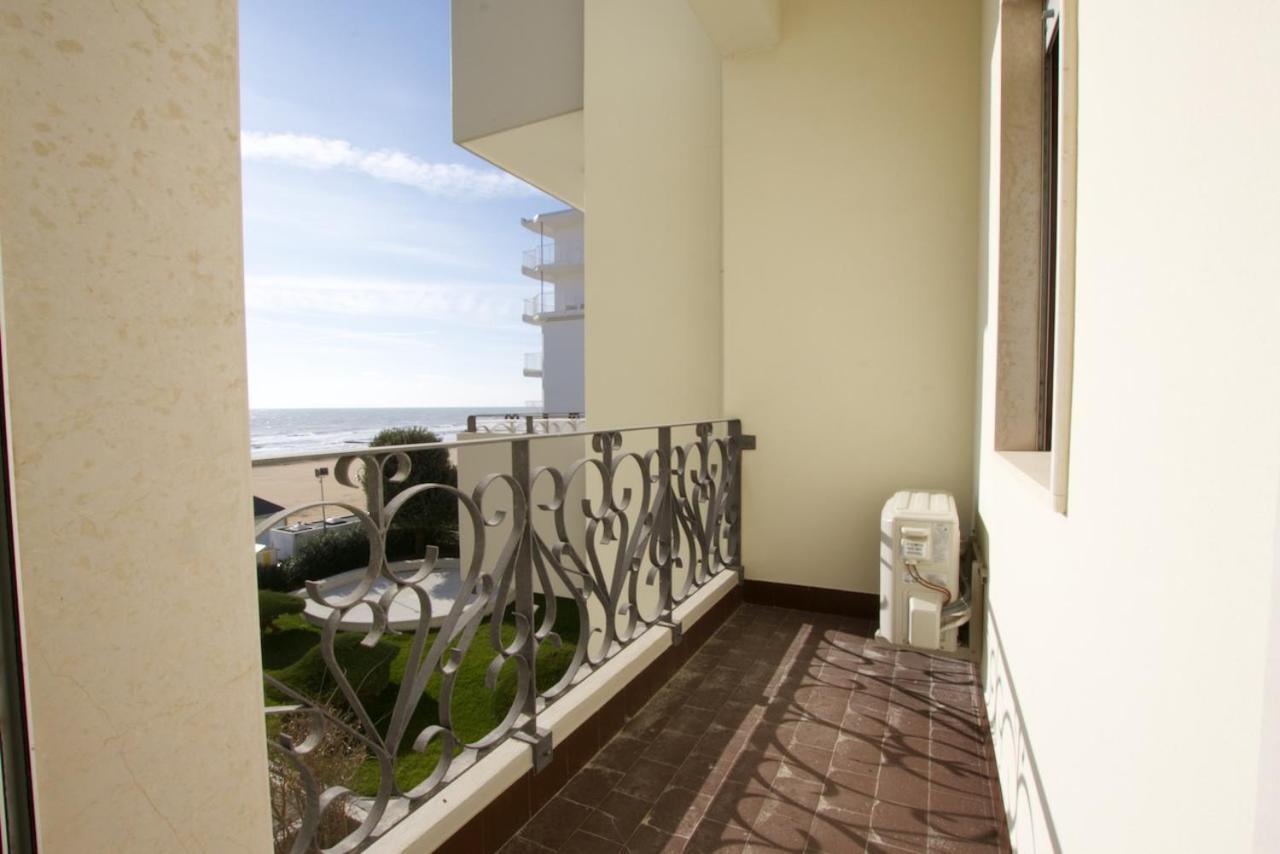 Bagni Miramare - Home Immobiliare Jesolo Екстериор снимка