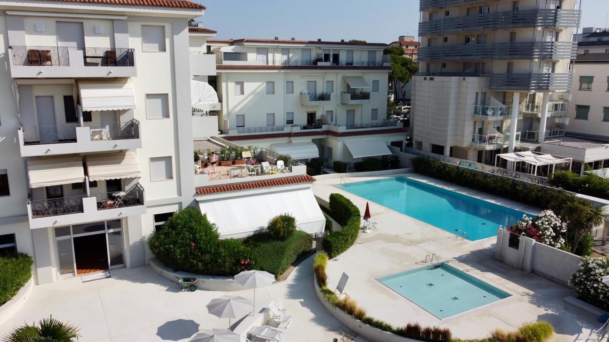 Bagni Miramare - Home Immobiliare Jesolo Екстериор снимка