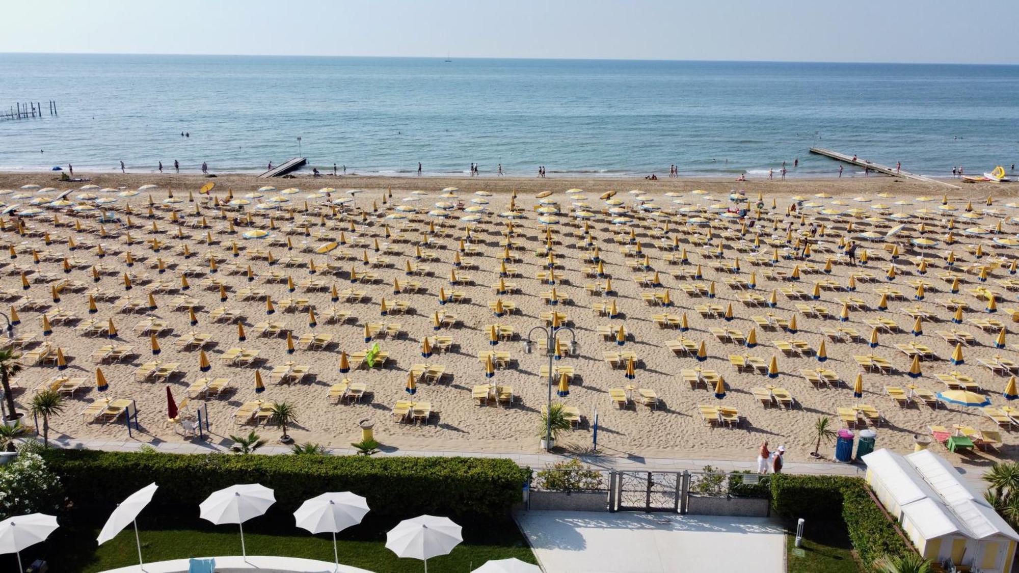 Bagni Miramare - Home Immobiliare Jesolo Екстериор снимка